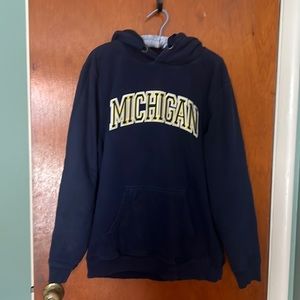 Men’s navy blue Michigan hoodie pullover
